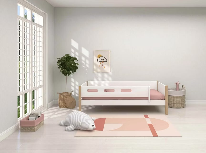 NOR Daybed with Front Safety Rail