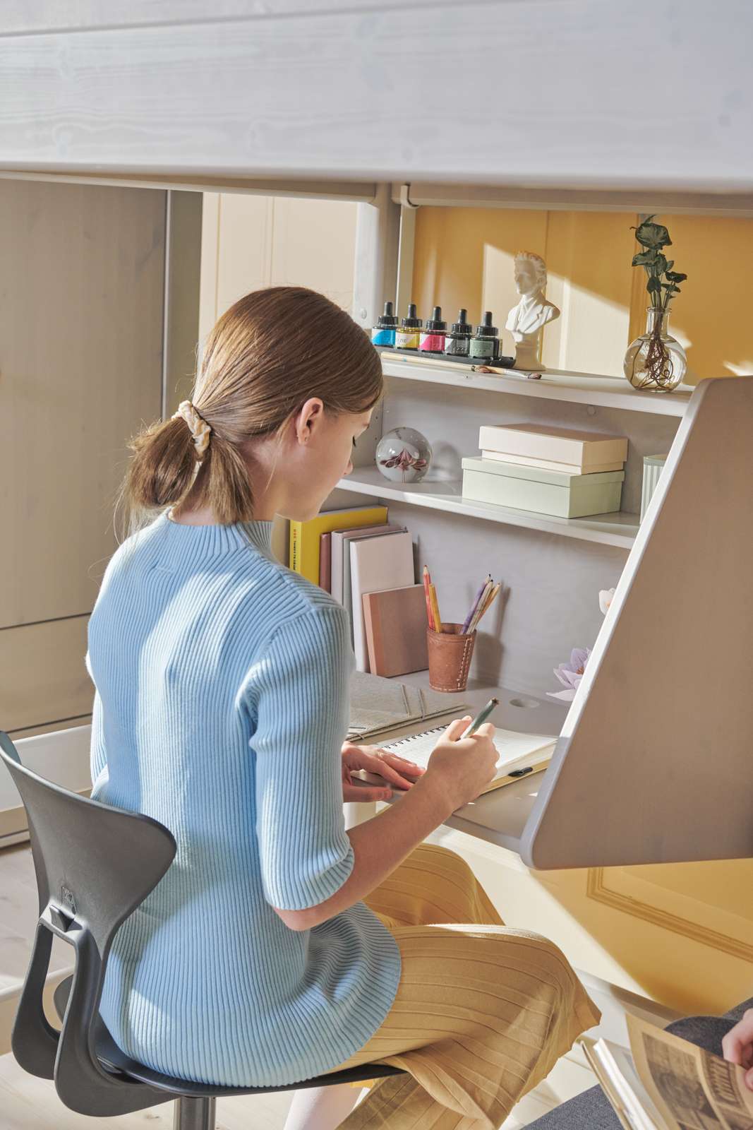 Click on Desk